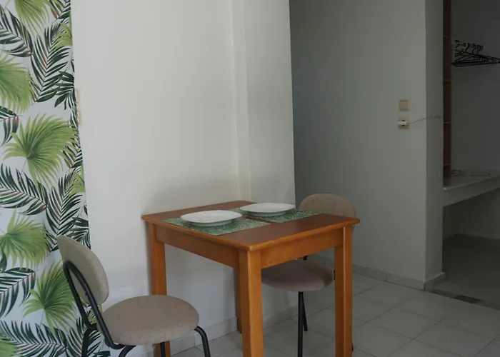 Sugarcubes By Evagstays Daire