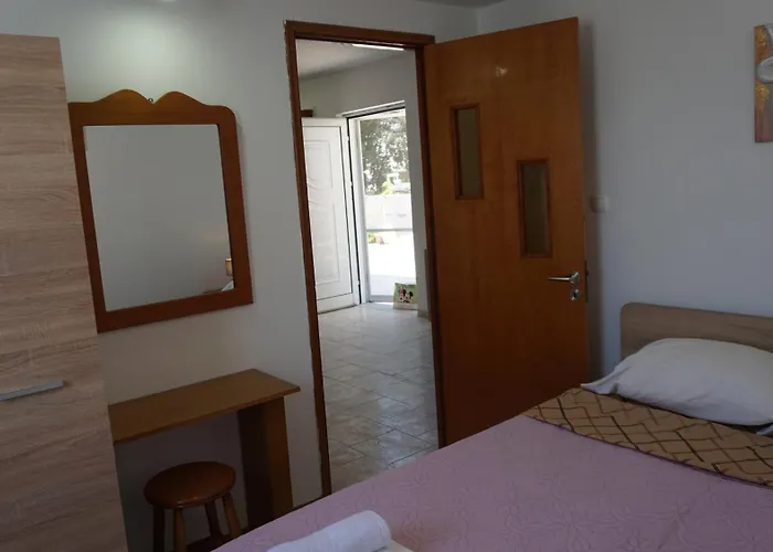 Sugarcubes By Evagstays